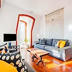 Bica's River View Duplex * Лісабон