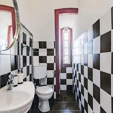 Bica's River View Duplex Apartment Lisbon