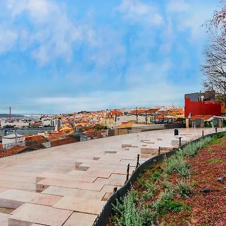 Bica's River View Duplex Apartment Lisbon